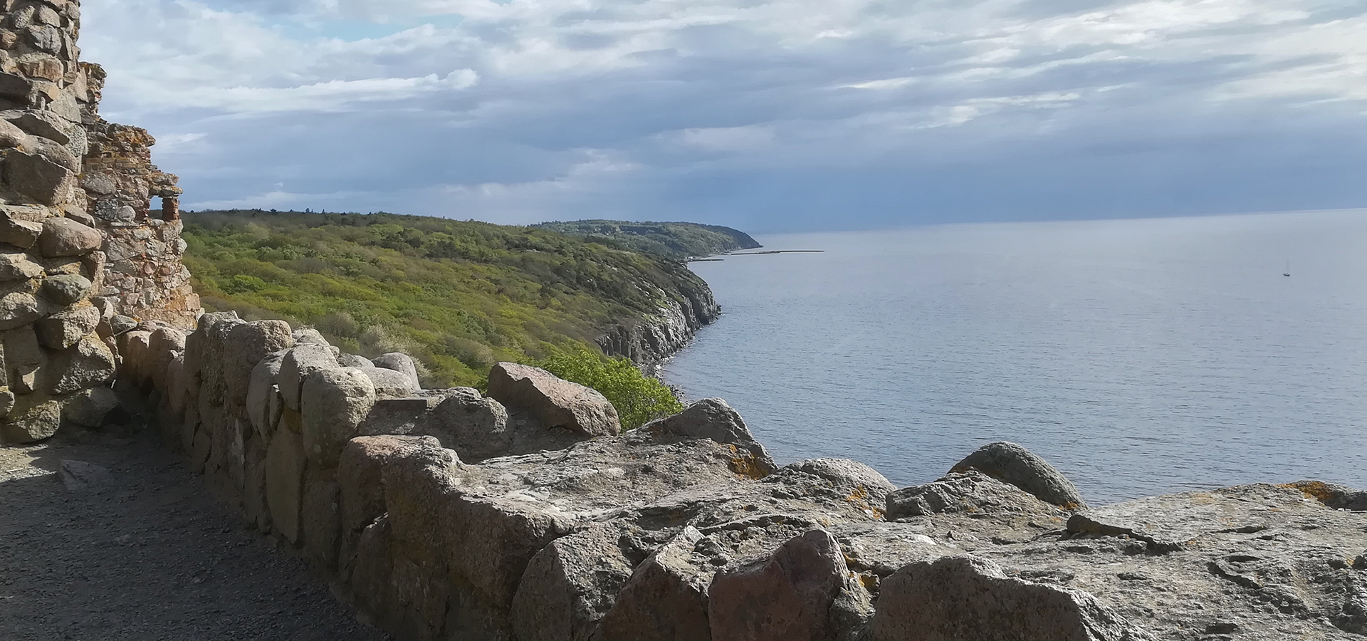 Bornholm havehjælp, haveservice