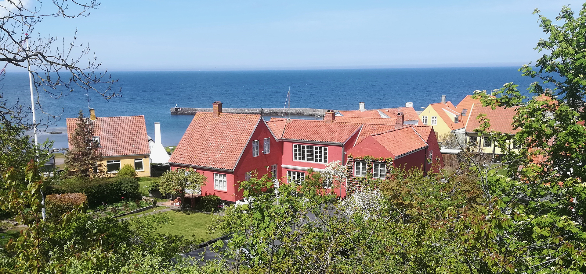 Bornholm havehjælp, haveservice